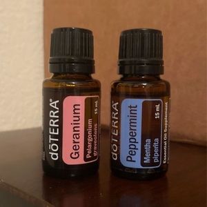 dōTERRA essential oils in Peppermint and Geranium